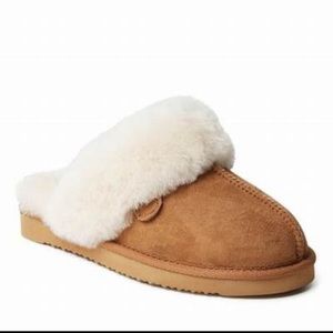 Fireside by Dearfoams suede slippers size 8